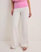 Nelly - Hvid - Relaxed Yoga Pants