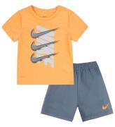 Nike ShortssÃ¦t - T-shirt/Shorts - Smoke Grey