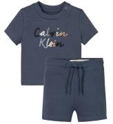 Calvin Klein Sæt - Shorts/T-shirt - Colour Logo - Grisaille Grey